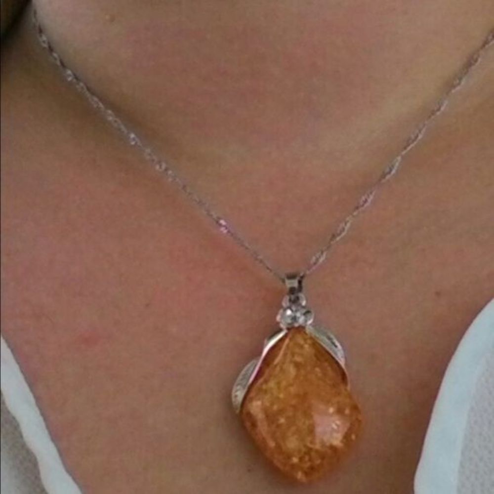 (K3) Big Stone Necklace